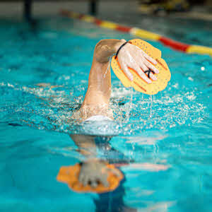 Hand_paddle_BuddySwim_Power_Paddle_4